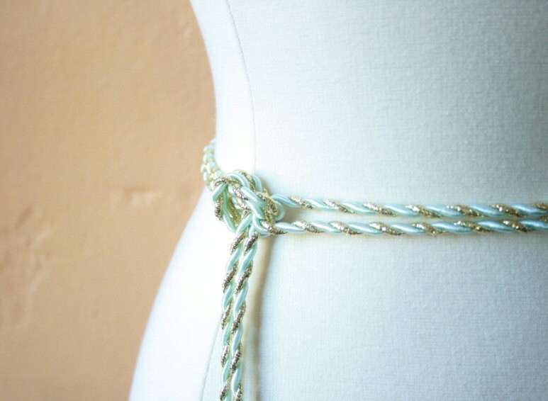 Gold Und Baby Blaue "Tie The Knot' Hochzeits-Schärpe Gold Und Baby Blaue "Tie The Knot' Hochzeits-Schärpe von LveDve