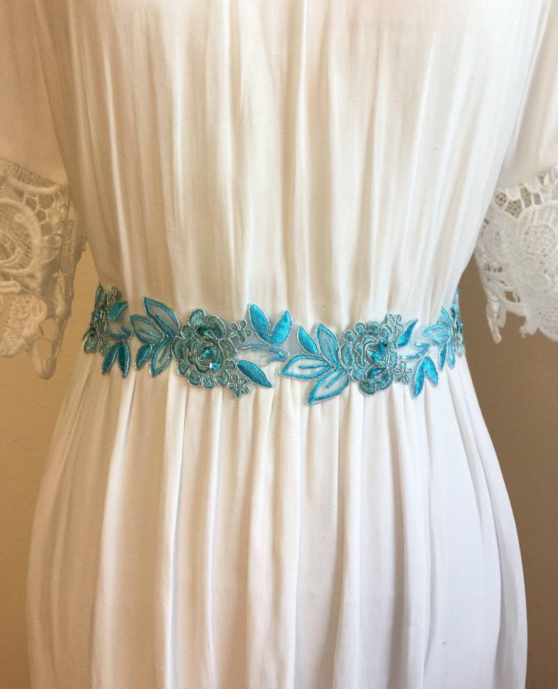 Türkise Spitzen Rose Braut Schärpe Türkise Spitzen Rose Braut Schärpe von LveDve