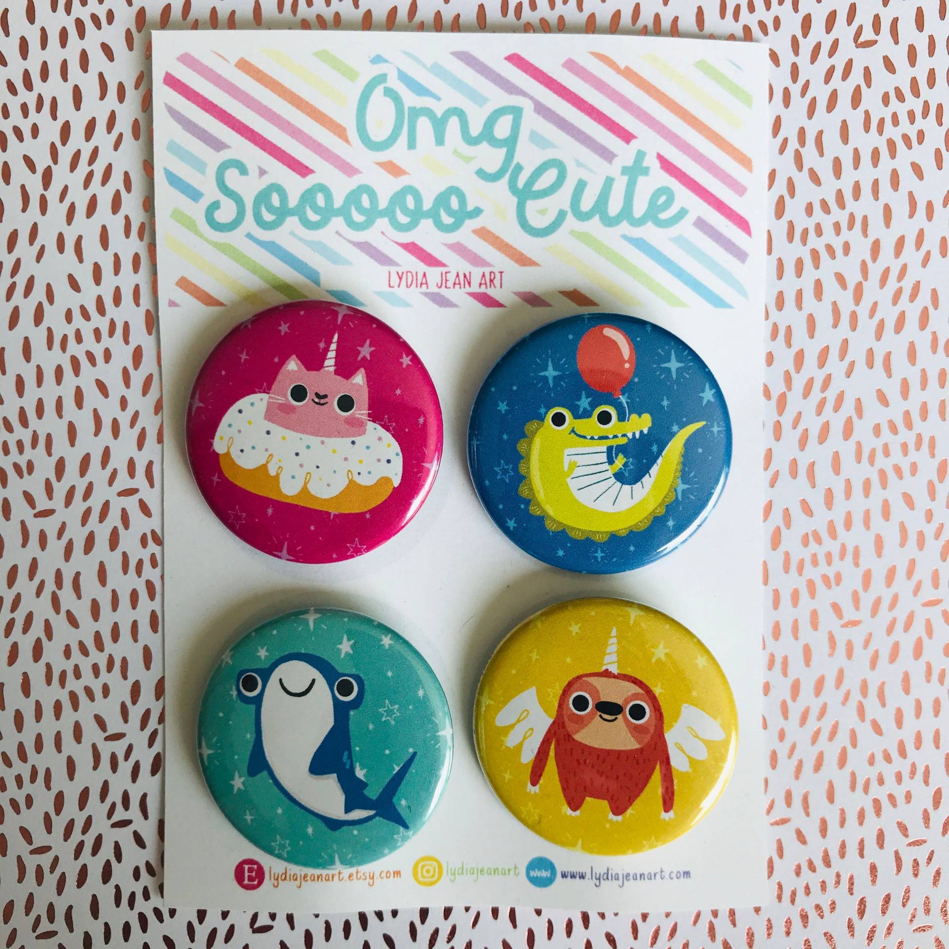 Niedliche Geburtstags-Gastgeschenke | Caticorn Donut Krokodilklemme Hai Pin Faultierhorn Original Zeichnung Von Lydia Jean Art von LydiaJeanArt