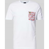 Lyle & Scott T-Shirt mit Brusttasche mit floralem Muster in Weiss, Größe S von Lyle & Scott