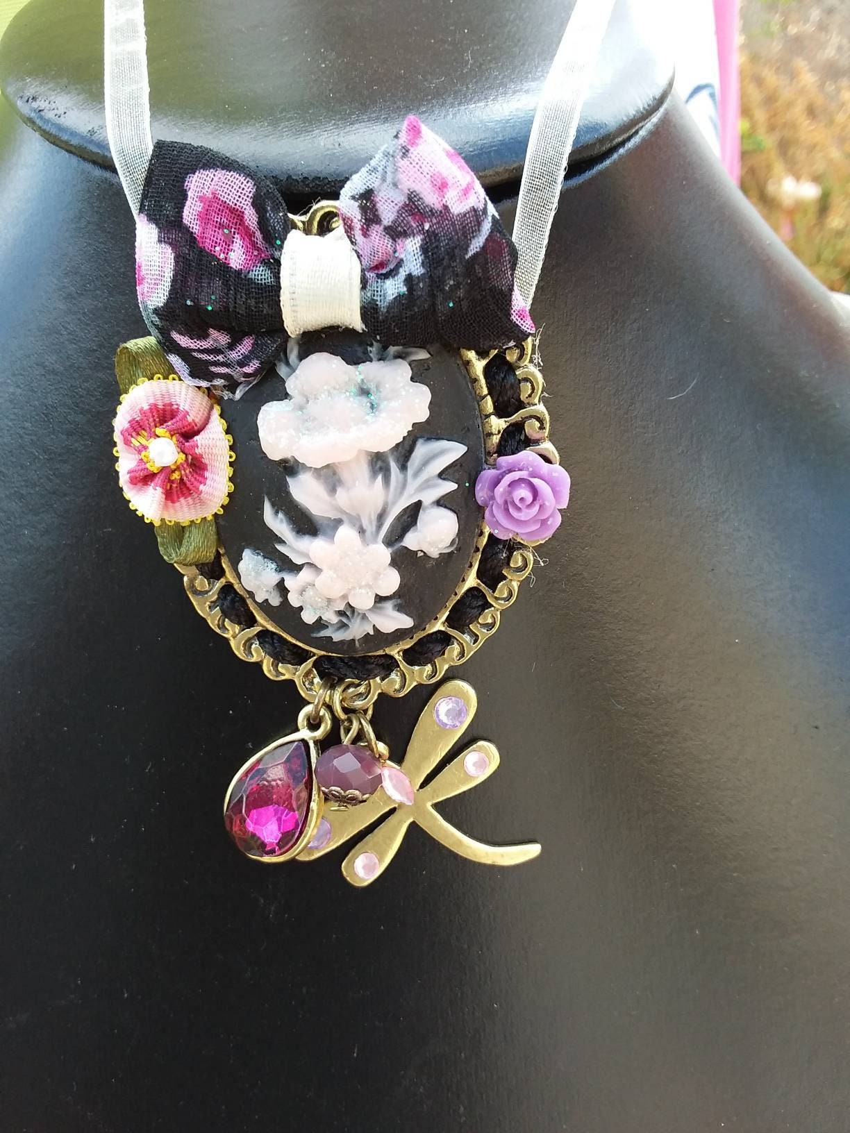 Schwarze Blumen Brosche von Lylybijouxoriginaux5