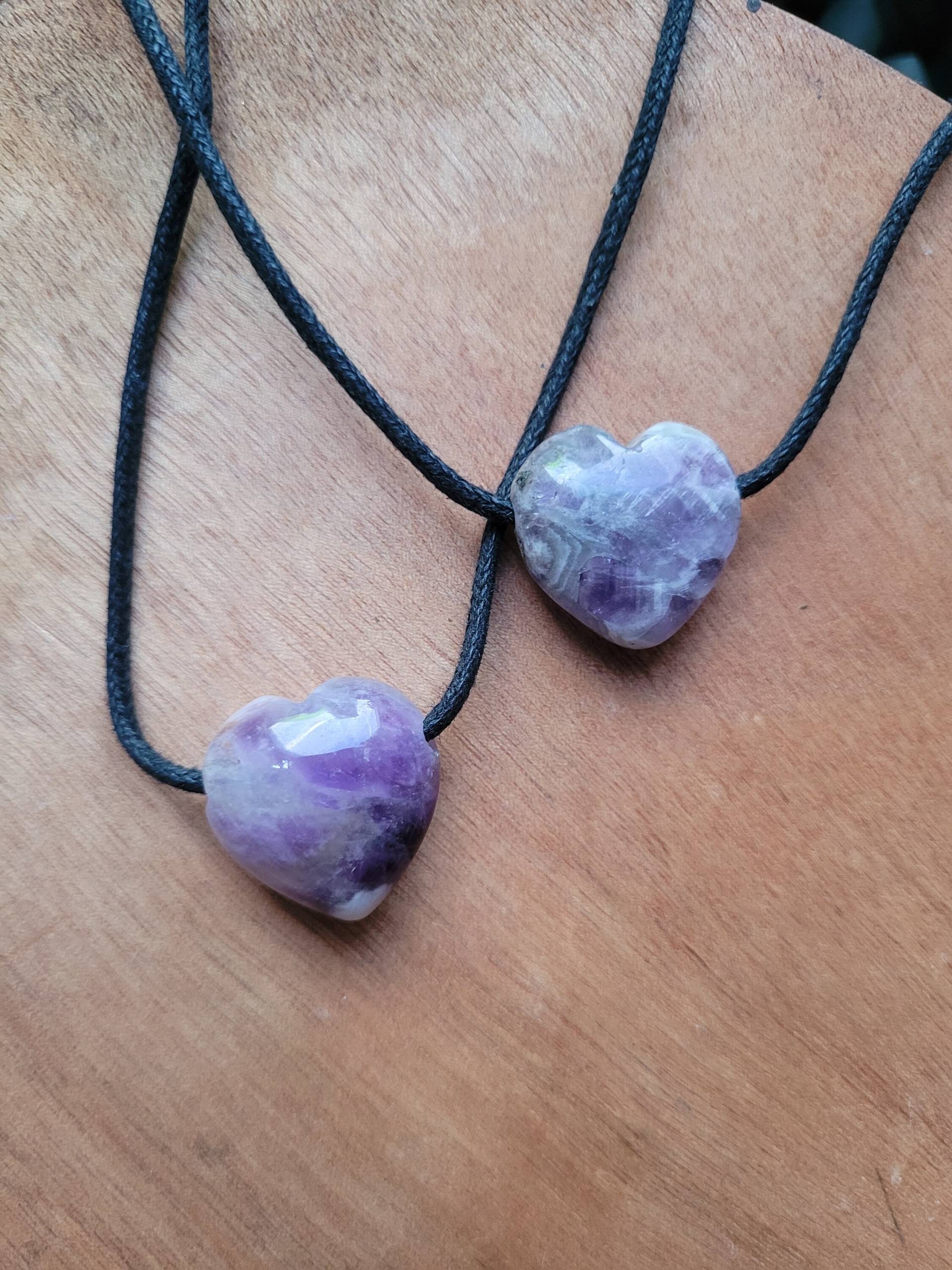 Amethyst Anhänger Herzform 25mm/Schmuck Heilsteine Amethyst Anhänger Herzform 25mm/Schmuck Heilsteine von LyncasCreations