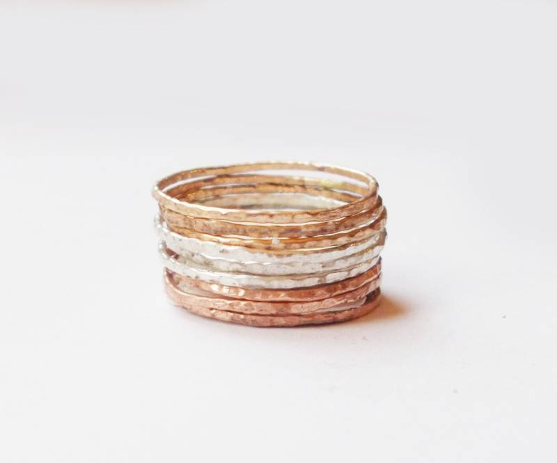 Stapelringe Aus Gemischten Metallen Sterling Silber, Rosé- Und Gelbgold Gefüllt - Set Von 9 von LyndyLouDesigns