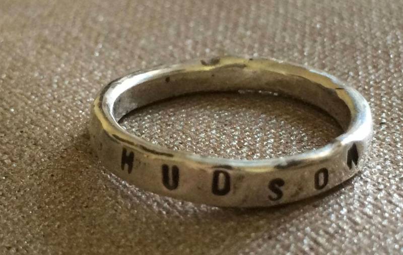 Hand Gestempelt Name Nachricht Band Ring Hand Gestempelt Name Nachricht Band Ring von LynetteFast