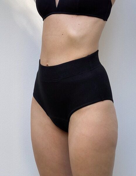 Lynnae Periodenunterwäsche High Waist - mit Tasche für Wärmepad von Lynnae