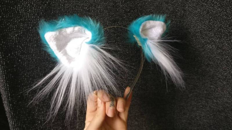 Kostüm Kätzchen Ohren Reißer Clip in Pink Weiß Blau Katze Kunstpelz Luchs Und Hund Kostüm Kätzchen Ohren Reißer Clip in Pink Weiß Blau Katze Kunstpelz Luchs Und Hund von LynxandHound