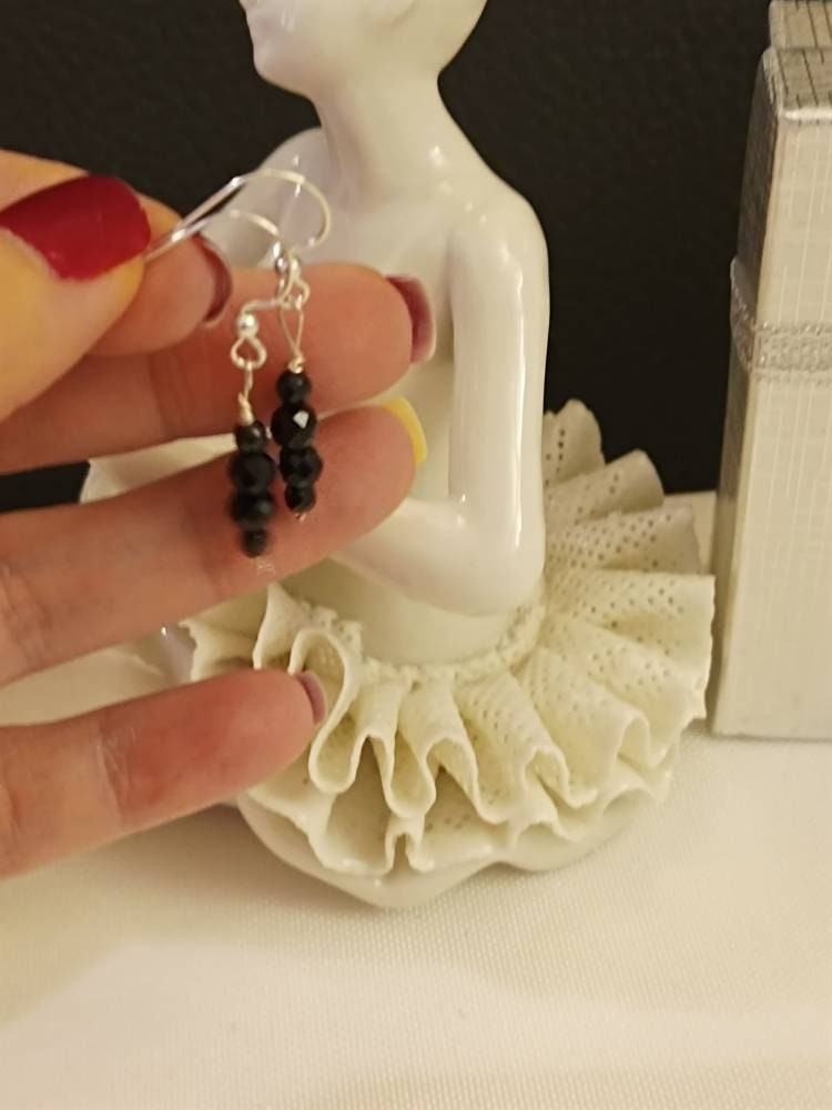 Handmade Sterling Silber 925 Ohrringe Mit Echtem Schwarzen Aaa Turmalin von M2FzeitlosesDesign