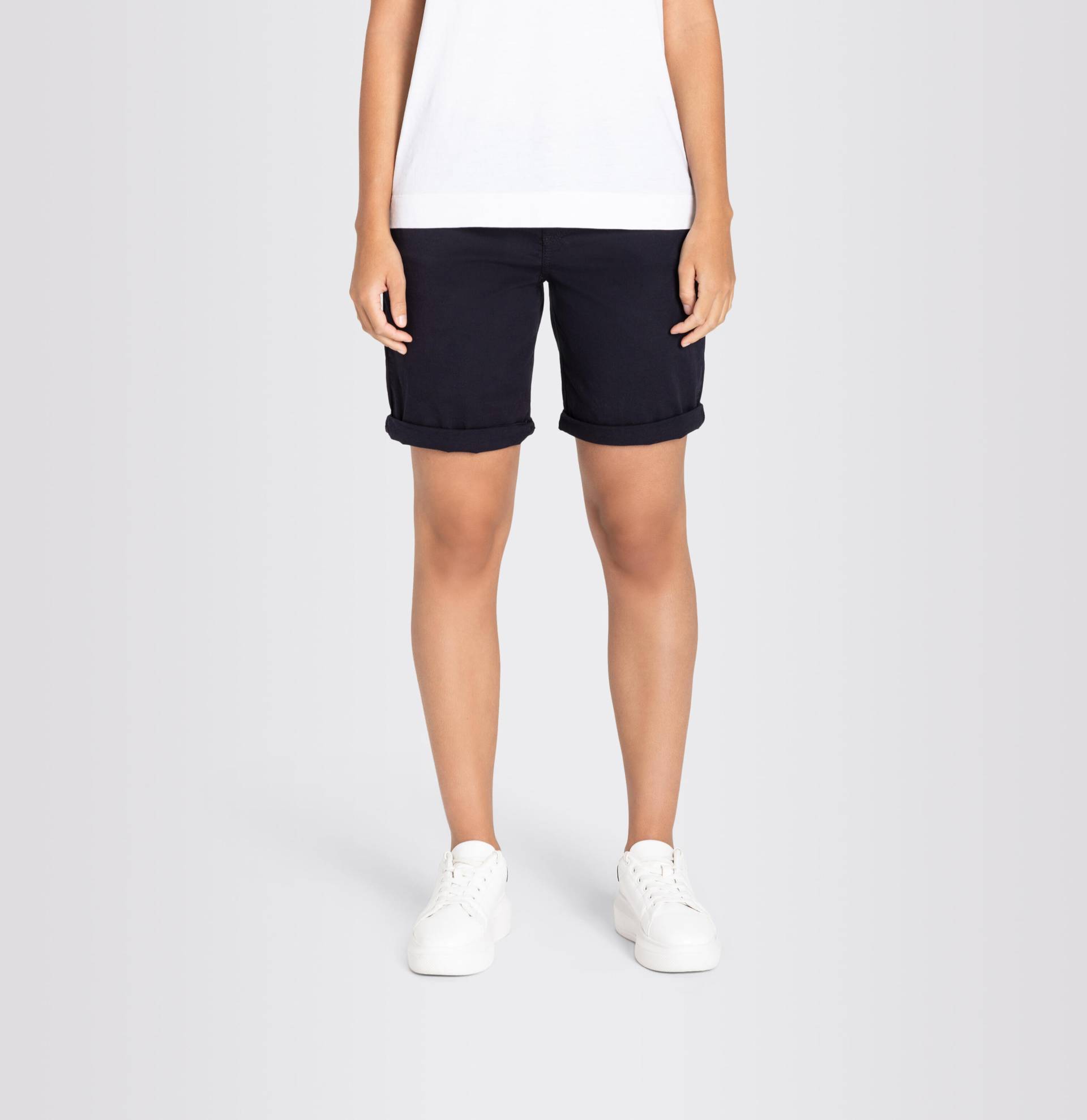 MAC - MAC JEANS - SHORTY, Fade out gabardine blau von MAC