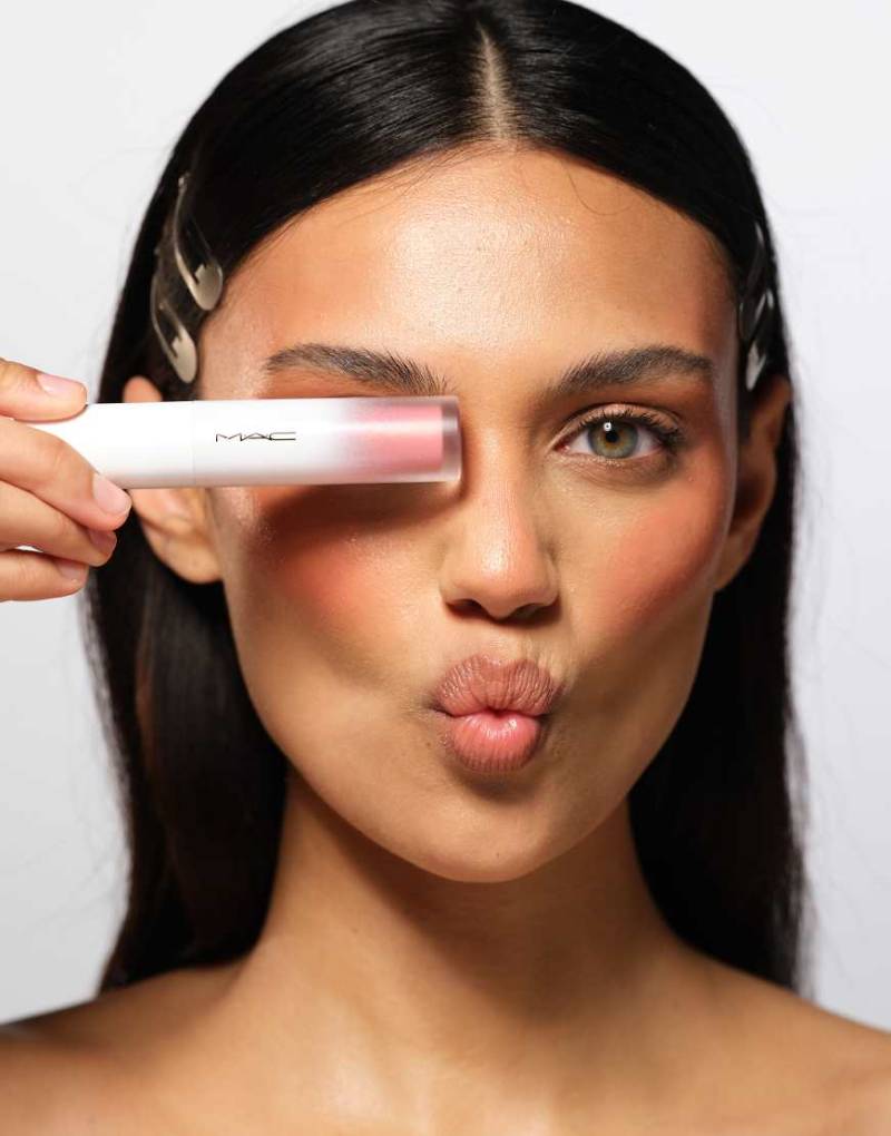 MAC - Strobe Beam - Flüssiges Rouge - Ice Gleam-Rosa von MAC