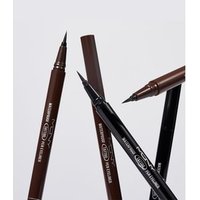 MACQUEEN - Waterproof Tattoo Pen Eyeliner - Eyelinerstift von MACQUEEN