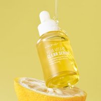MACQUEEN - Yuja Vita C Clear Serum 30ml von MACQUEEN