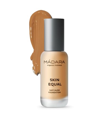 MÁDARA Organic Skincare | Skin Equal Soft Glow Foundation Makeup SPF15 GOLDEN SAND 50 – 30 ml, Mineralfoundation mit Hyaluronsäure, mittlere Deckung, frisches Finish, vegan,COSMOS Natural zertifiziert von MÁDARA