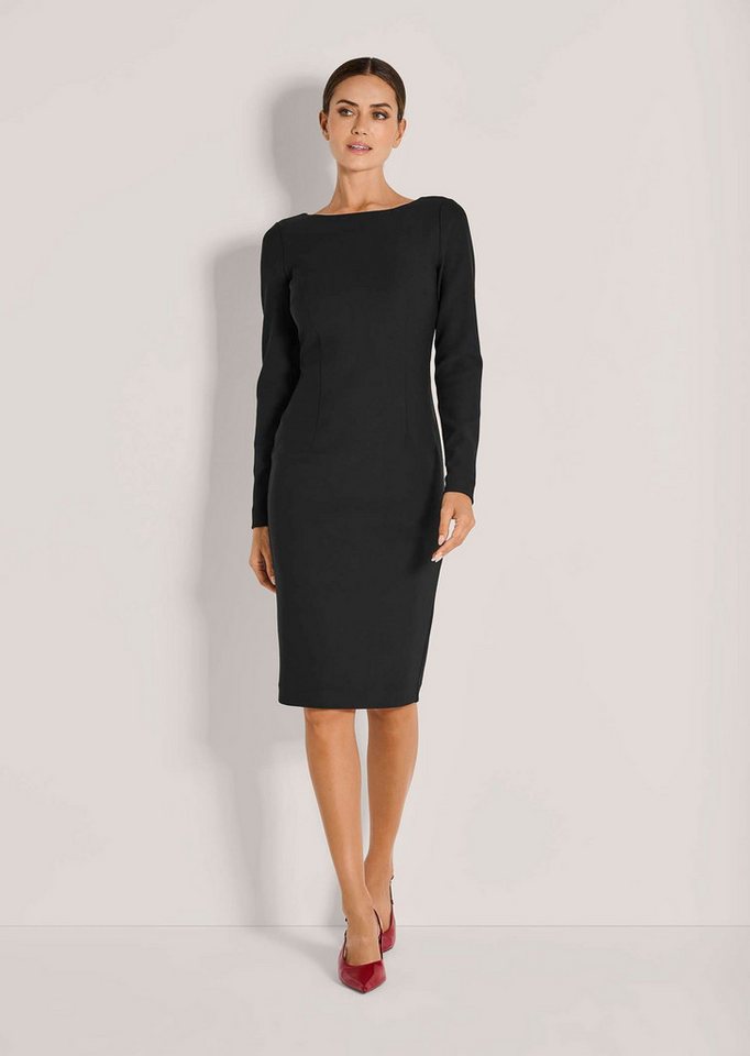 MADELEINE Etuikleid Elegantes Abendkleid mit U-Boot-Ausschnitt Raffinierter Rückenausschnitt und schmale, lange Ärmel von MADELEINE