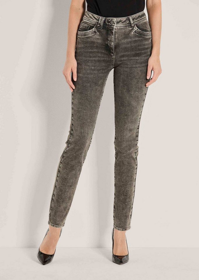 MADELEINE Gerade Jeans Schmale Jeans mit Used-Waschung Schlanker Stretch-Denim mit Nieten und Formbund MADELEINE Gerade Jeans Schmale Jeans mit Used-Waschung Schlanker Stretch-Denim mit Nieten und Formbund von MADELEINE