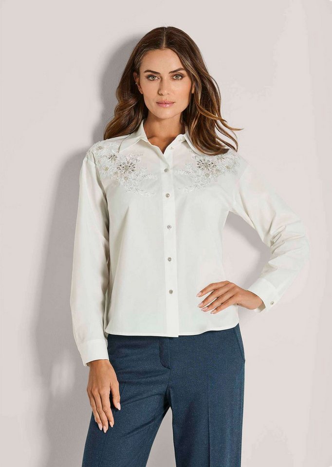 MADELEINE Langarmbluse Elegante Bluse mit Zierperlen Hemdkragen, Spitzenapplikationen, Schmuckknöpfe, Langarm von MADELEINE