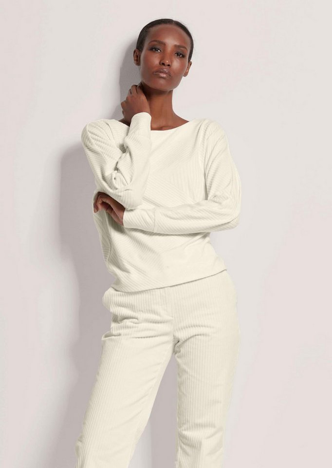 MADELEINE Langarmshirt Shirt mit Fledermausärmeln und Struktur Langarmshirt mit U-Boot-Ausschnitt in Viskosequalität von MADELEINE