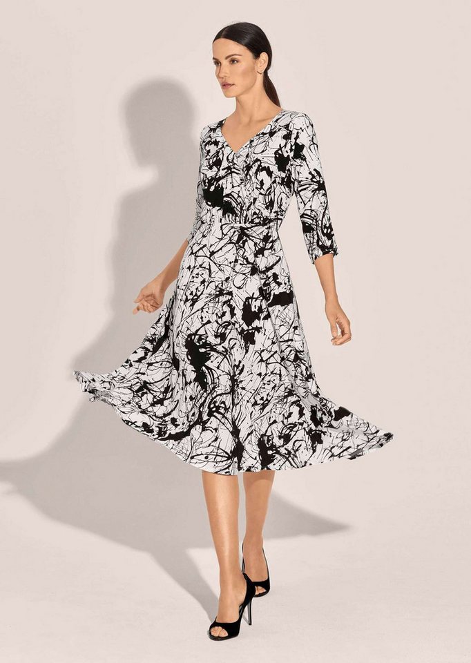 MADELEINE Maxikleid Kleid mit Unikat-Druck von MADELEINE