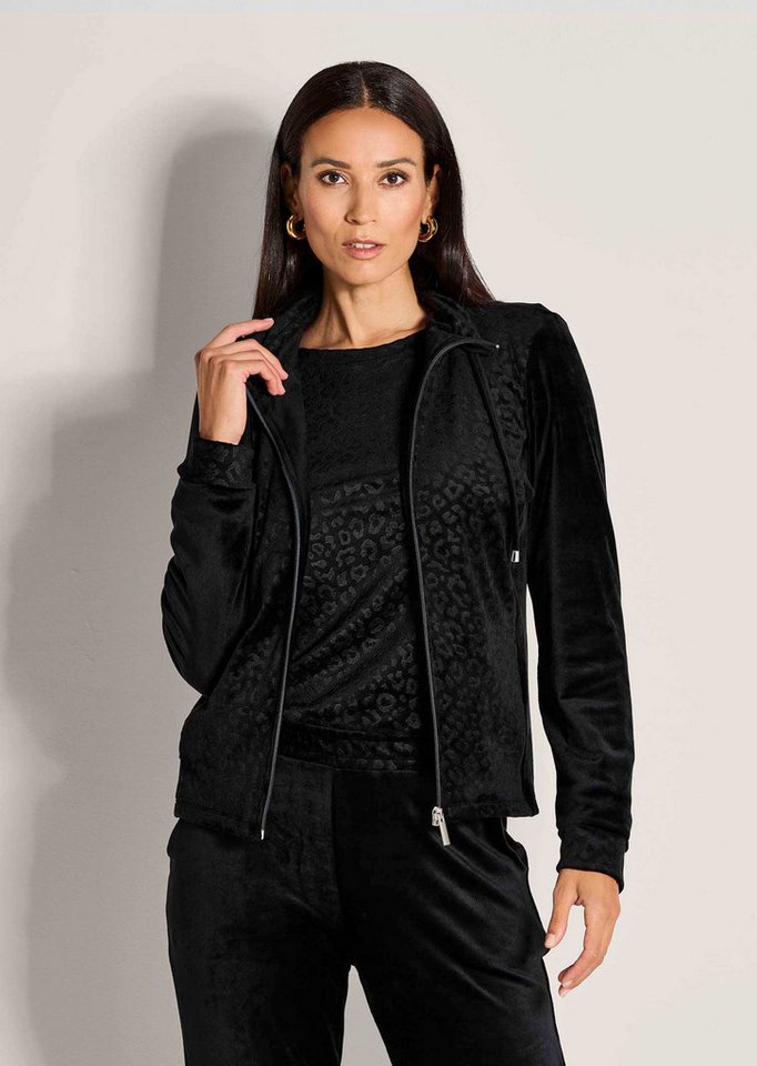 MADELEINE Outdoorjacke Flauschige Nickijacke mit Reißverschluss Sportive Jacke mit Stehkragen und Taschen von MADELEINE