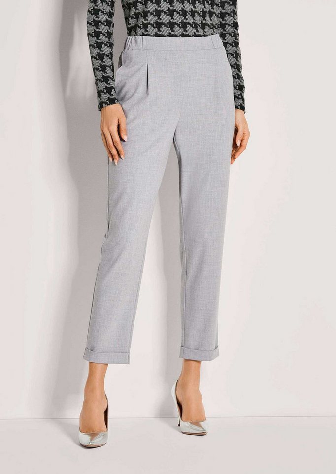 MADELEINE Schlupfhose Elastische Bundfaltenhose, 7/8-Länge Chinohose mit Bundfalten und konischem Schnitt, verkürzte Länge von MADELEINE