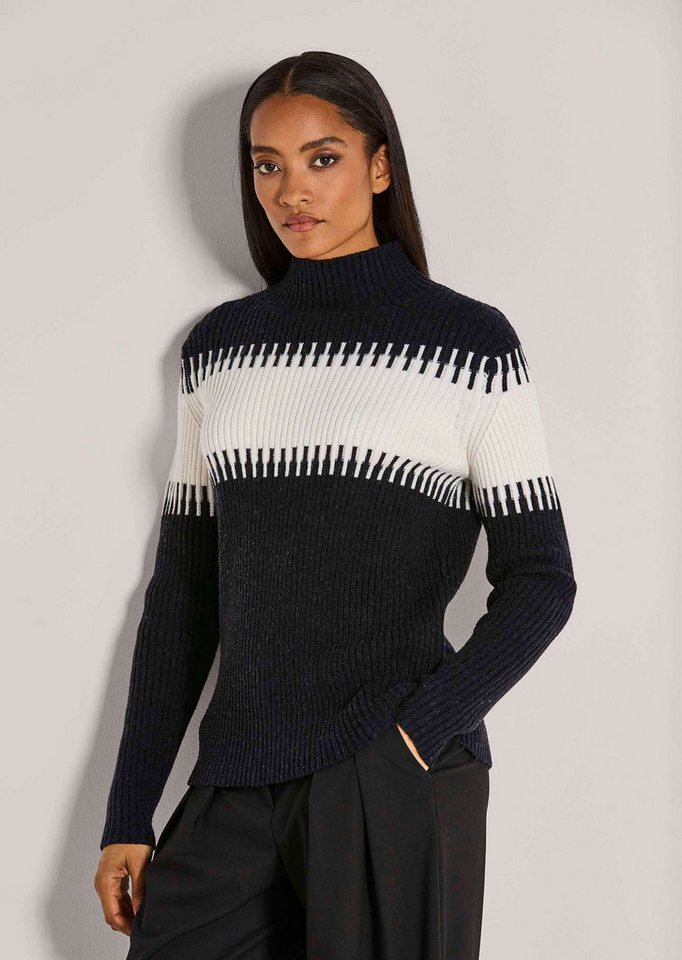 MADELEINE Strickpullover Stilvoller Winterpullover mit Blockstreifen Viskosepullover mit dezentem Stehkragen und Langarm von MADELEINE