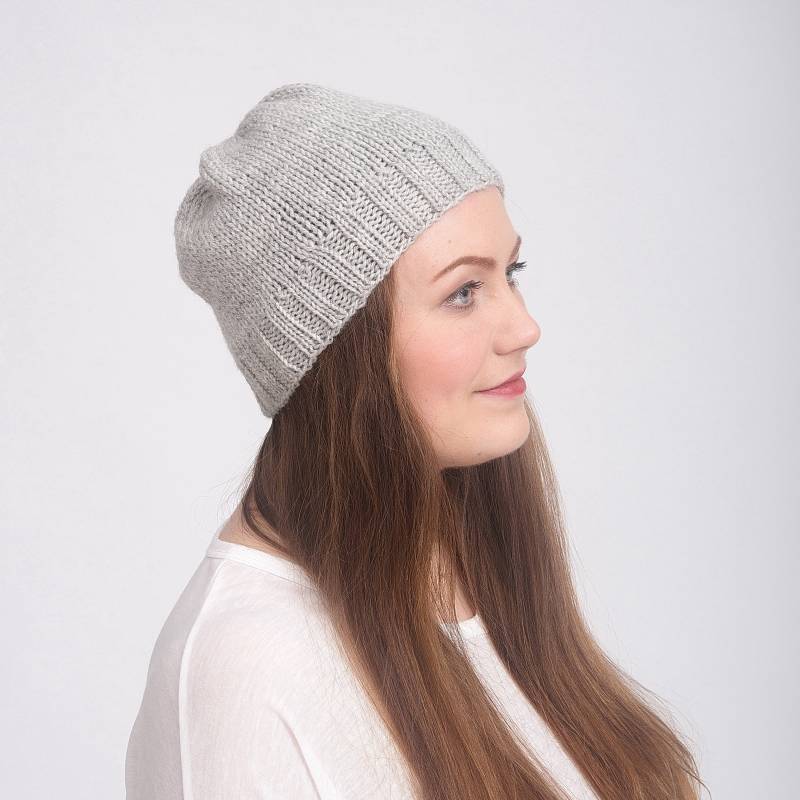 Womens Cable Knit Beanie/Strickmütze Grau Hüte Kabel Slouchy Stricken Hut Hand Mütze von MADEhandmadeCrafts