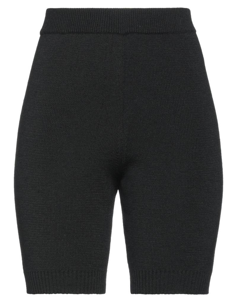 MAGDA BUTRYM Shorts & Bermudashorts Damen Schwarz von MAGDA BUTRYM