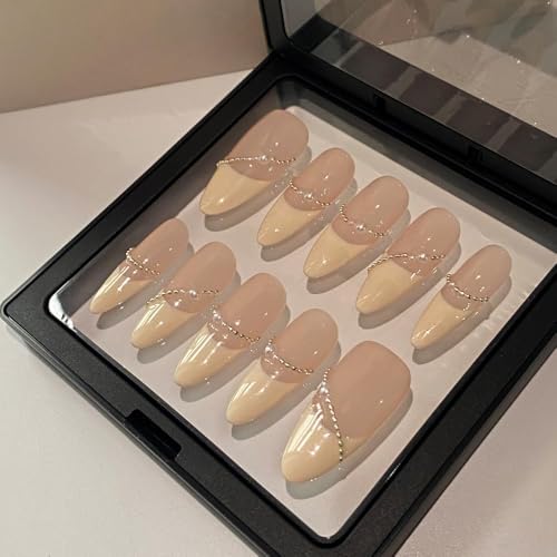 MAGLFELL Kunstnägel zum Aufdrücken, handgefertigte 3D-Nägel, kurz, quadratisch, 10 Stück, wiederverwendbar, ABS-Material, Fingermalerei, französischer Salon, künstliche Nägel für Frauen MAGLFELL Kunstnägel zum Aufdrücken, handgefertigte 3D-Nägel, kurz, quadratisch, 10 Stück, wiederverwendbar, ABS-Material, Fingermalerei, französischer Salon, künstliche Nägel für Frauen von MAGLFELL