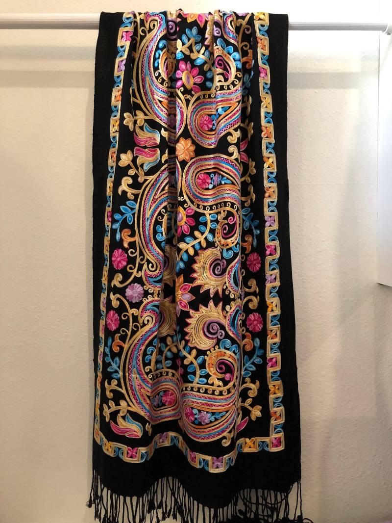 Antiker Paisley Garten Kaschmir-Schal Antiker Paisley Garten Kaschmir-Schal von MAISILK