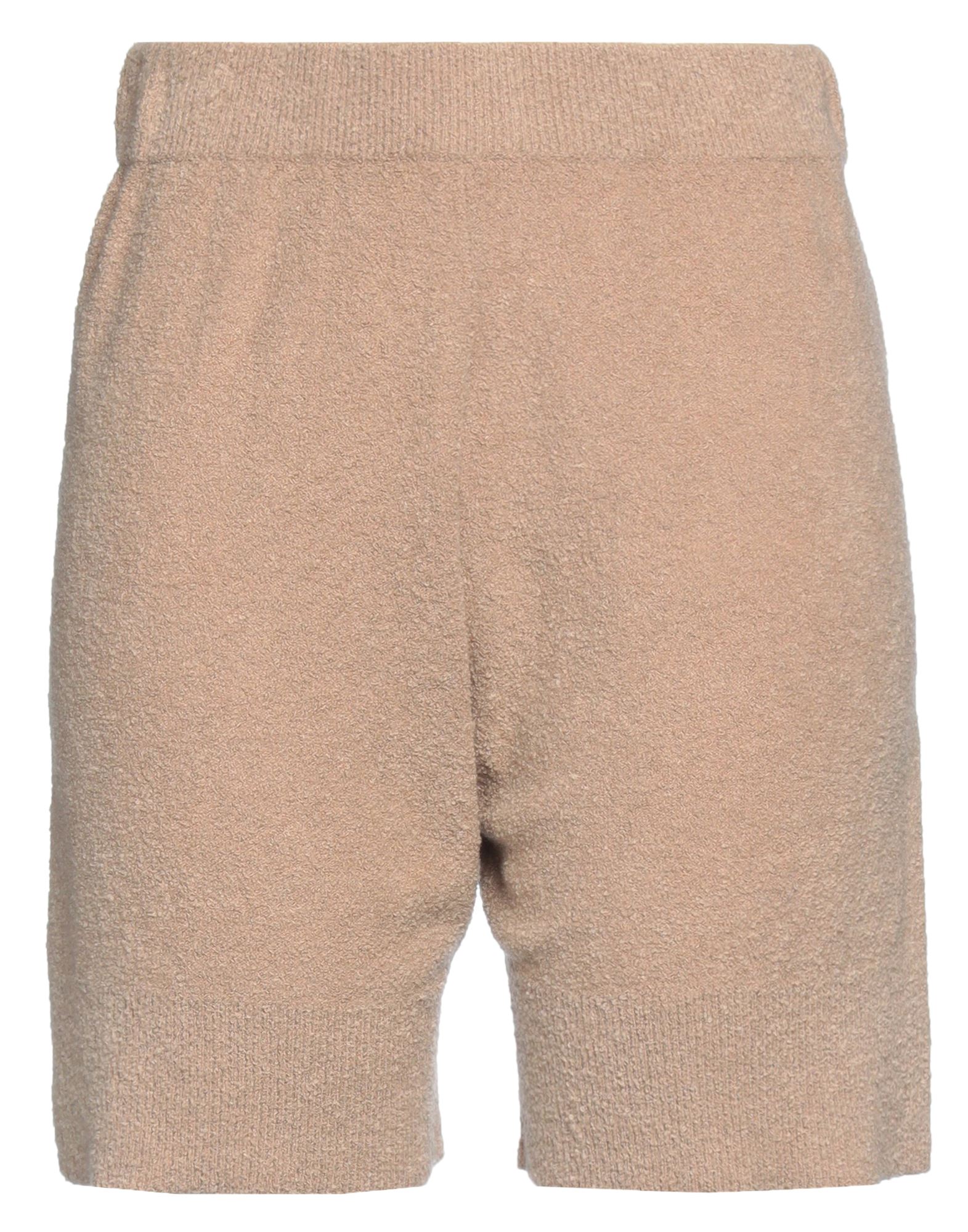 MAISON FLÂNEUR Shorts & Bermudashorts Damen Kamel von MAISON FLÂNEUR