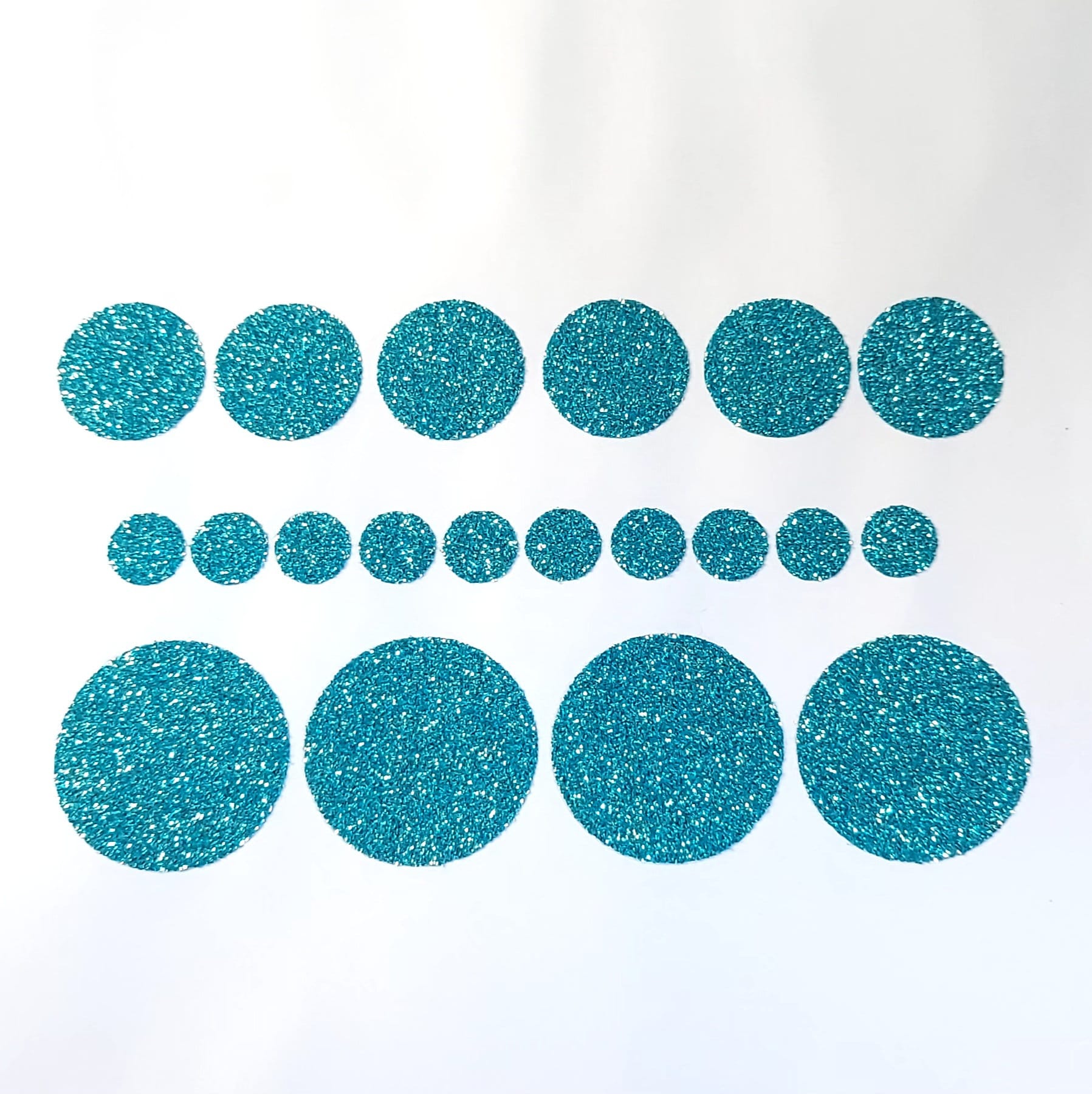 Bügelbild | Glitzer Punkte Verschiedenen Größen Geschenk Muttertag Geburtstag Einschulung Ostern Weihnachten Silvester von MAMARINCHEN