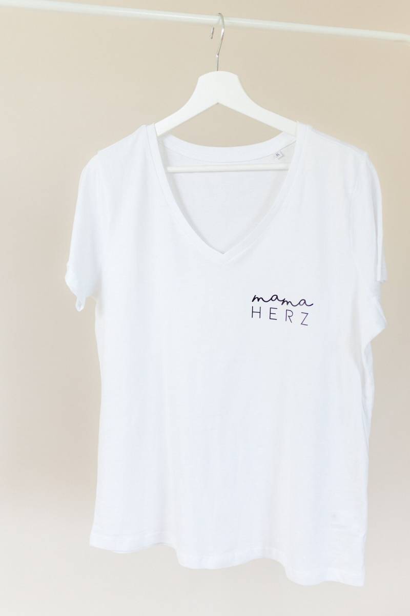 Shirt "Mamaherz" // Bio Baumwolle/T-Shirt Für Mama Geschenk Zum Muttertag Shirt "Mamaherz" // Bio Baumwolle/T-Shirt Für Mama Geschenk Zum Muttertag von MAMAUNDSPATZ