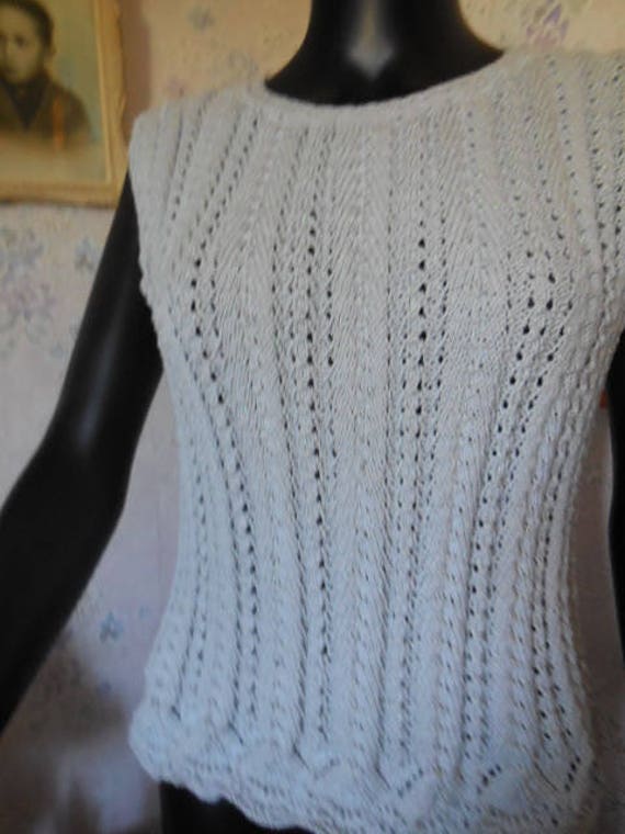 Pullover Mit Ärmeln - Handgestrickte Lochmuster von MAMIEROSELYNETRICOTE