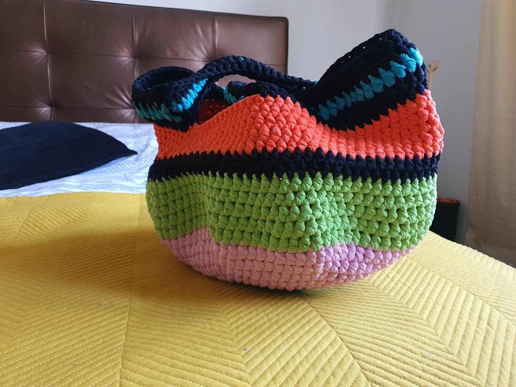 Große Web-Web-Binge-Tasche Große Web-Web-Binge-Tasche von MAMMACHEIDEA