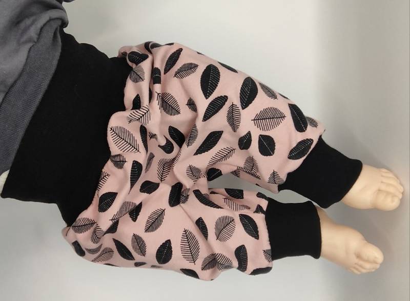Pumphose, Babyhose, Blätter, Altrosa von MANOWE