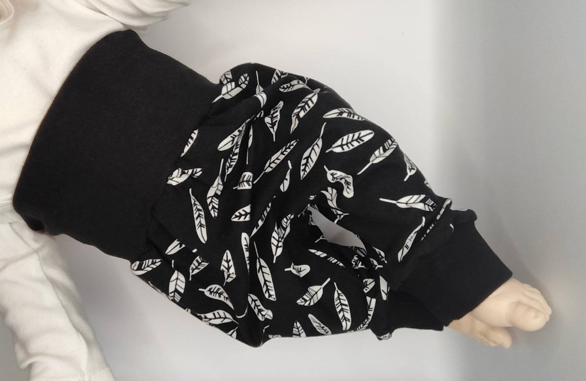 Pumphose, Babyhose, Blätter, Schwarz, Weiß von MANOWE