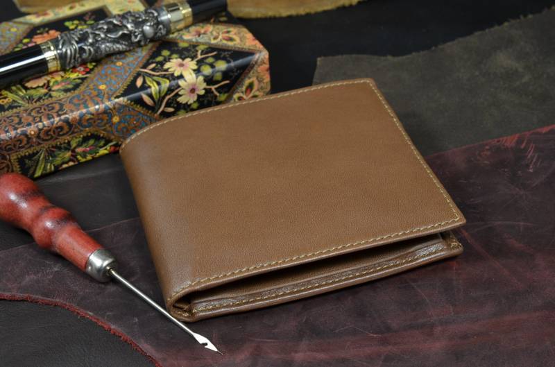 Brieftasche Aus Kalbsleder in Braun Roma 22 Von Atelier Mansarea - Spanien von MANSAREA