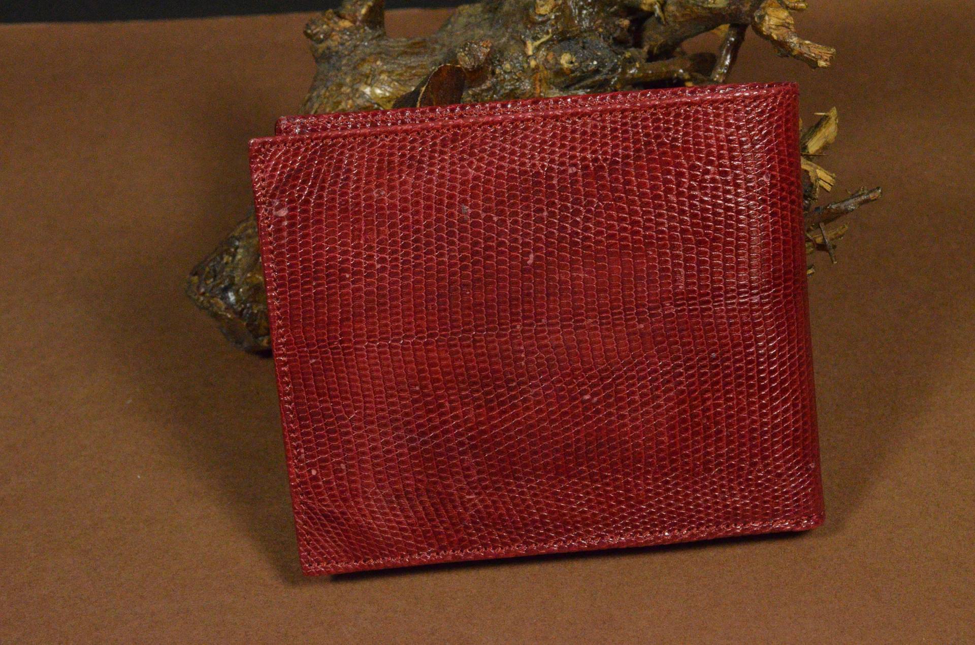 Brieftasche Bifold Herren Mit Münzfach Echte Eidechse Granat Rot Modell Roma 32 Handmade By Atelier Mansarea - Spain von MANSAREA