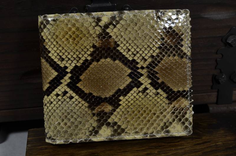 Brieftasche Bifold Mit Münzfach Für Männer Echte Python Schlangenhaut Braun Sand Roma 30 Handgemacht Von Atelier Mansarea - Spanien von MANSAREA