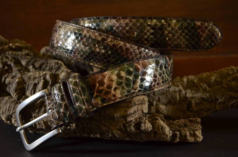 Ma Leder Echtleder Python Gürtel Männer Frau 35 Mm Grün Brauntöne Handgefertigt Afrika Glänzend Kleid Geschenk Für Ihn Sie von MANSAREA