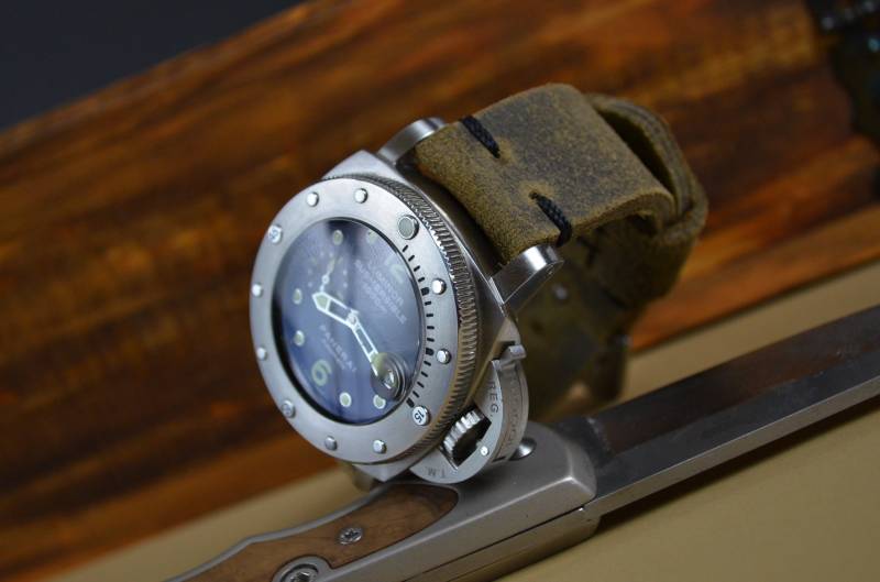 Handgefertigtes Uhrenarmband Kalbsleder Taupe, Old Savage I Soft Vintage Band 24/20 Mm von MANSAREA