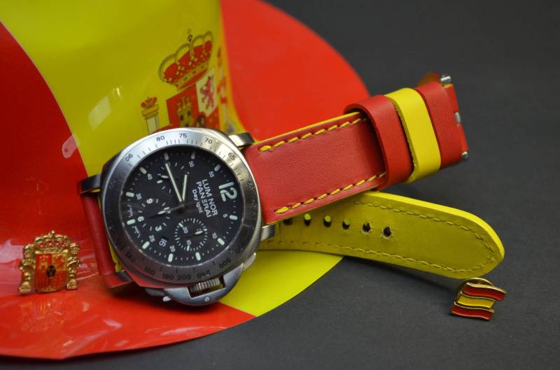 Handgefertigt Spanien Flagge Kalbsleder Uhrenarmband 22 24 26 Mm von MANSAREA