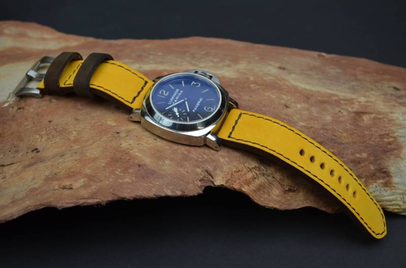 Ma Uhrenarmband 26 24 22 Mm Echtleder Kalbsleder Soft Nubuck Band Wald Gelb - Braun Passend Für Panerai Seiko Omega Etc Handmade Spain von MANSAREA