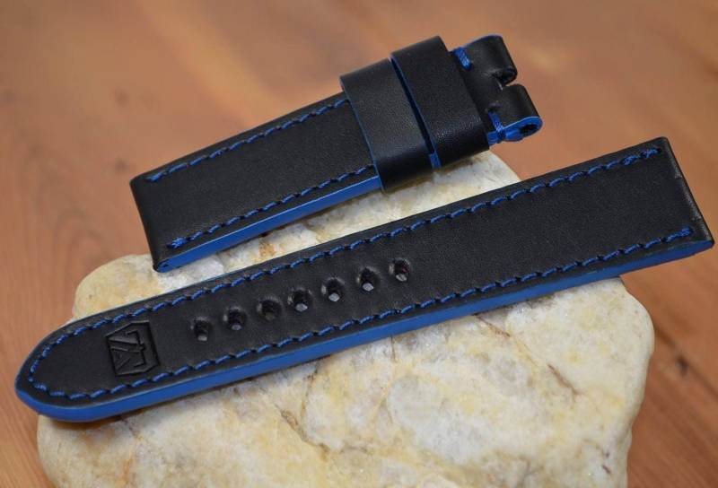 Handgefertigtes Uhrenarmband Imola Black & Blue Kalbsleder, Passend Für Panerai von MANSAREA