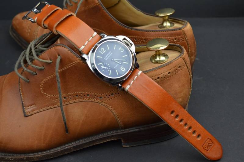 Handgefertigtes Uhrenarmband Vintage Style Salerno Honey Ii Braun Lederarmband | 26 24 22 Mm von MANSAREA