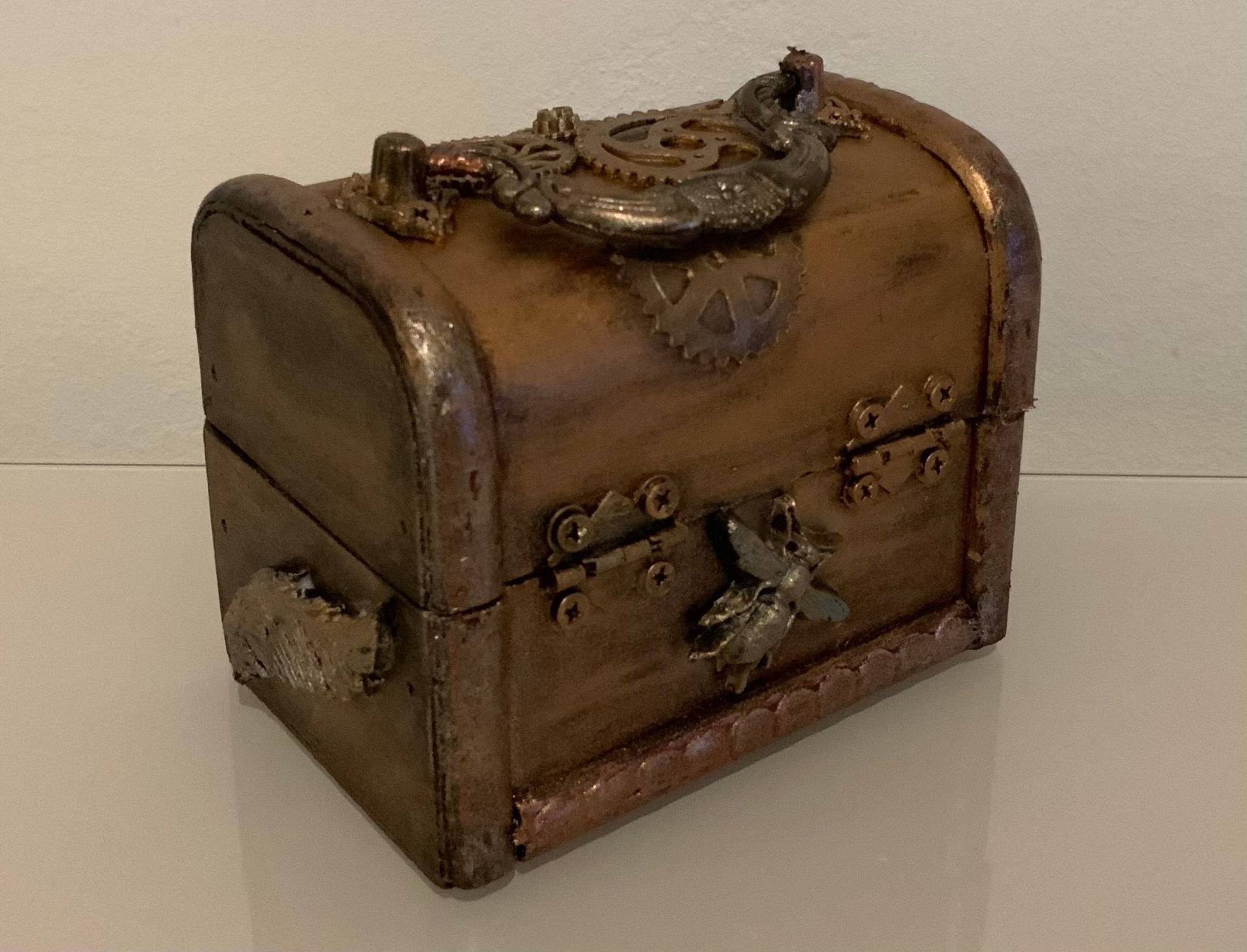 Schatzkiste Schmuckkästchen Schmuckschatulle Steampunk von MANUfakturBERLIN