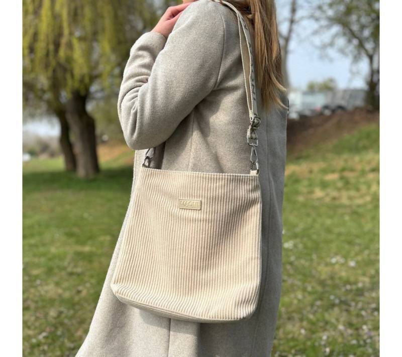 MAONI Umhängetasche Cord, Vegan, mit geräumigem Hauptfach von MAONI