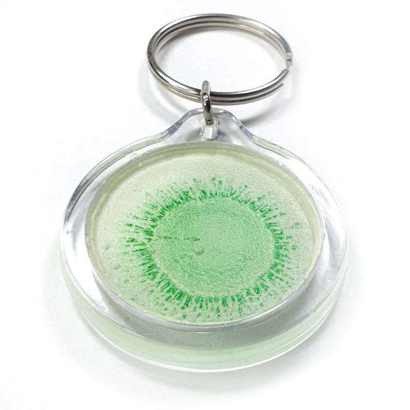 Maria Marachowska Schlüsselanhänger Glasgemälde Grün Leuchtet Im Dunkeln von MARACHOWSKAART