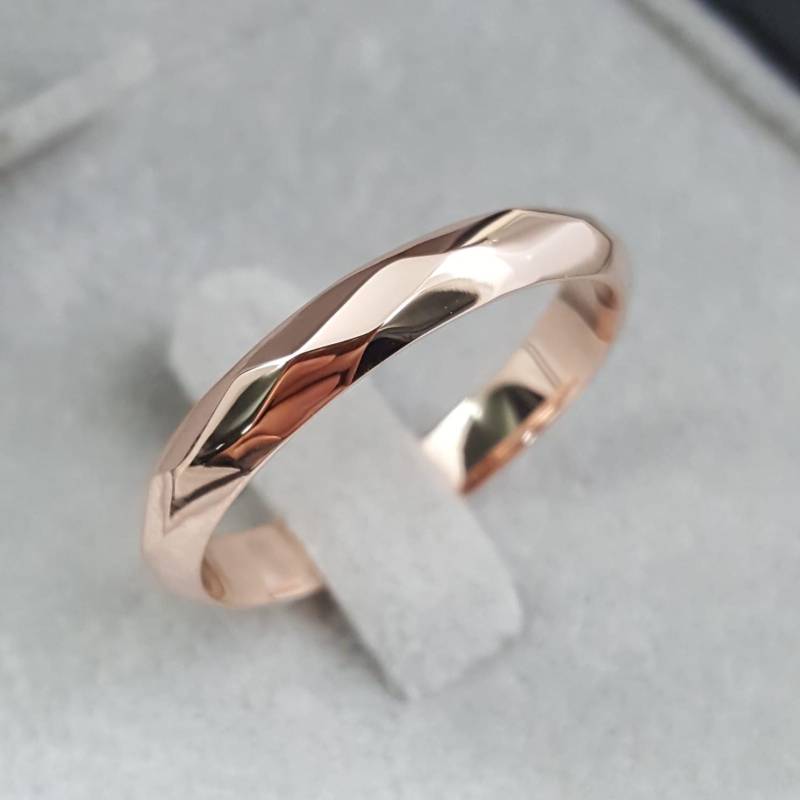 Facettierter Silber Vergoldet Oder Gold 18K Ring von MARCELLORICCIOLONDON