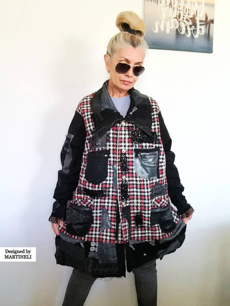 Plus Size Upcycled Jeansjacke Bestickte Boho Jeans Duster 2xl von MARTINELI