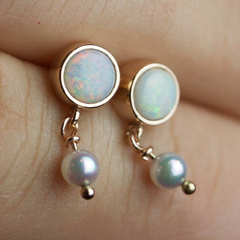 Solid Gold Natürliche Opale Und Akoya Perle Ohrringe | 14K Rotgold Gelbgold Weißgold Opal Perlen von MARYJOHN